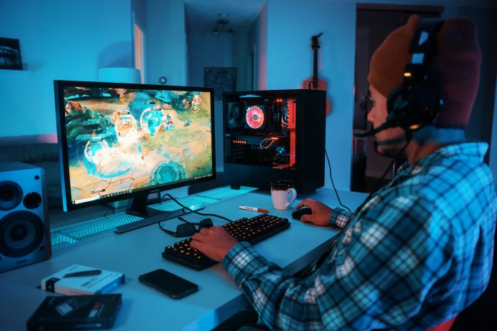 gaming online